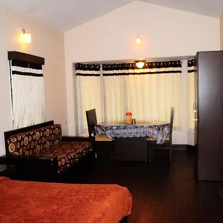 קונור Park Corner Home Stay מראה חיצוני תמונה