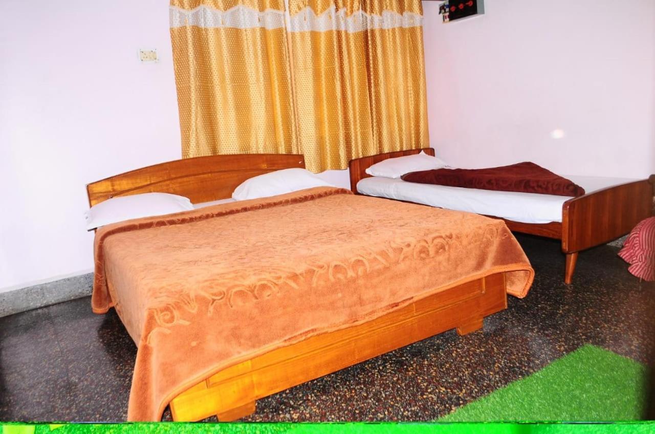 קונור Park Corner Home Stay מראה חיצוני תמונה