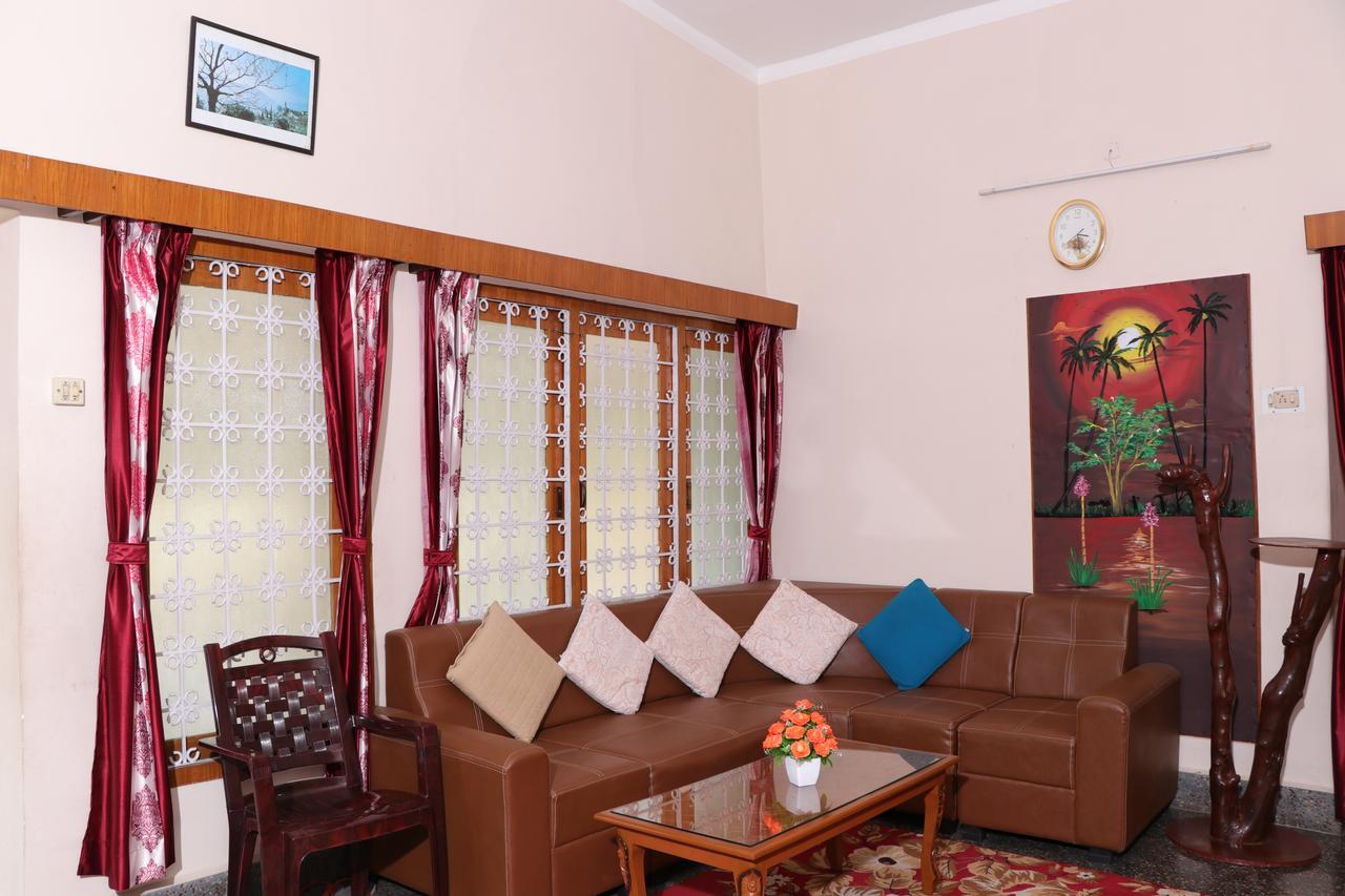 קונור Park Corner Home Stay מראה חיצוני תמונה